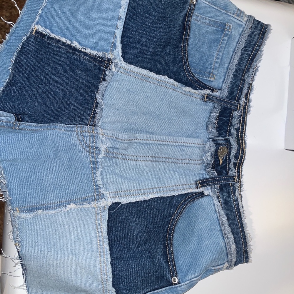 Size: 8 - Picture 3 of 3